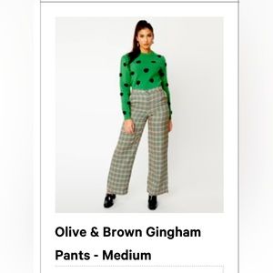 Plaid pants; never worn from Spain